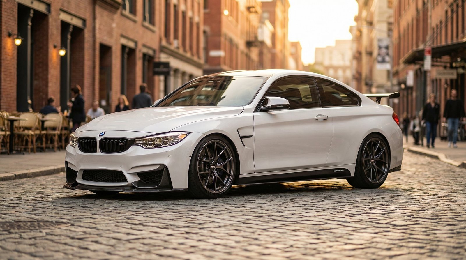 日本三级创作者轿车视频